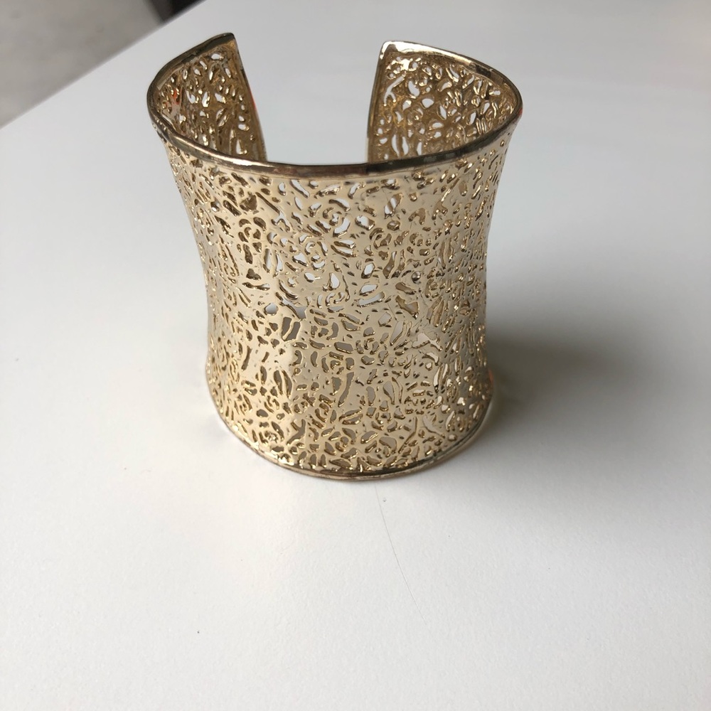 Gold Kendra Scott Cuff bracelet